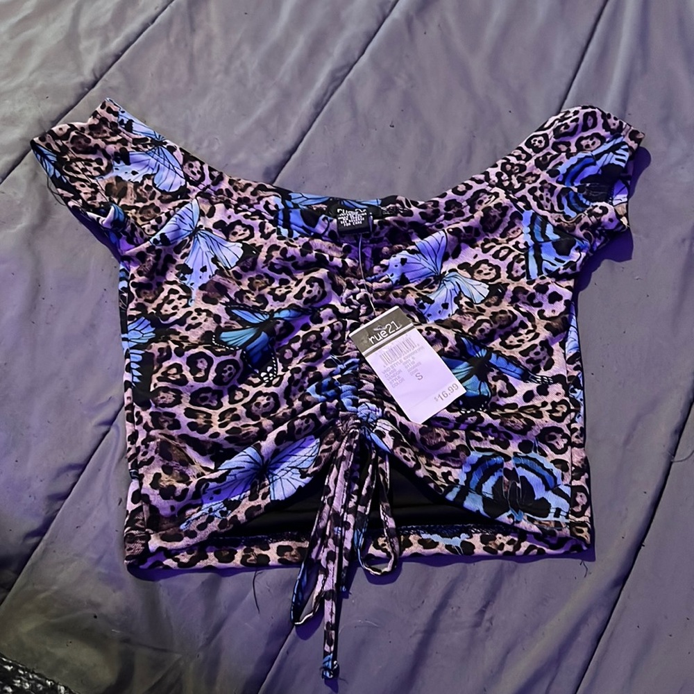 Rue 21 crop top